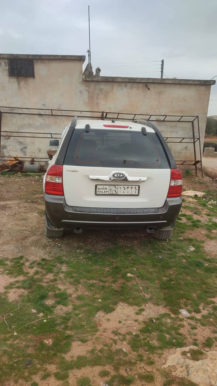 كيا سبورتاج 2005 - صورة 2