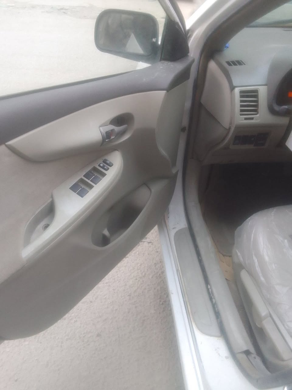 تويوتا كورولا 2008 - صورة 3