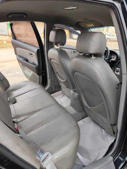 هيونداي افانتي 2007 - صورة 2