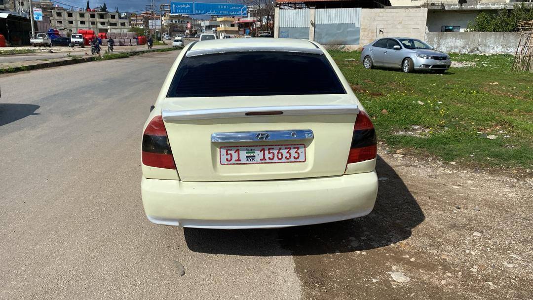 هيونداي فيرنا 2011 - صورة 4