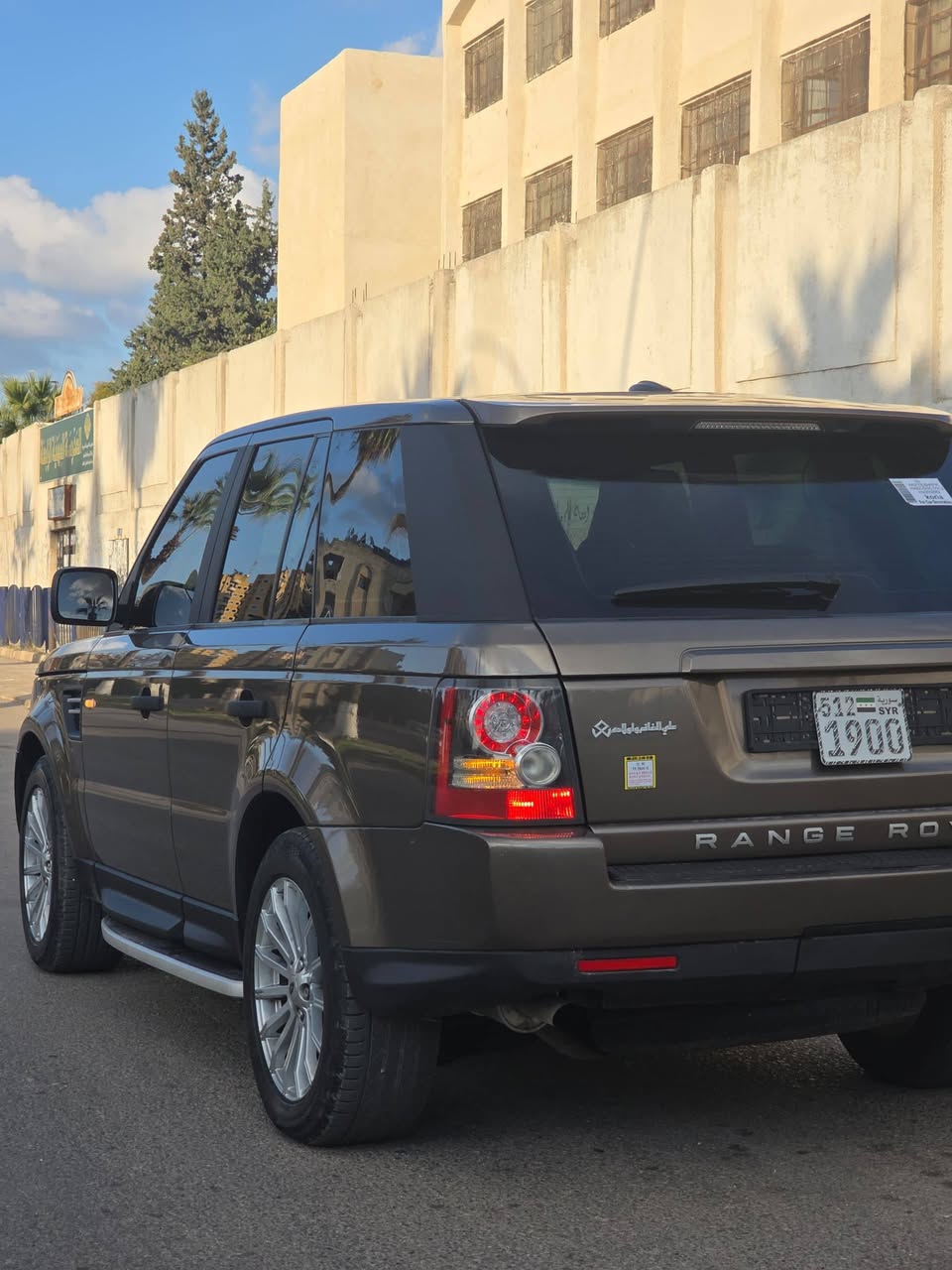 رنج روفر سبورت 2011 - صورة 3