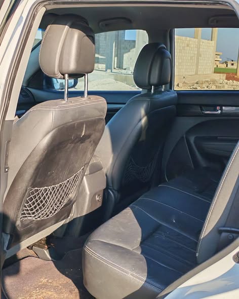 كيا سورنتو 2013 - صورة 4