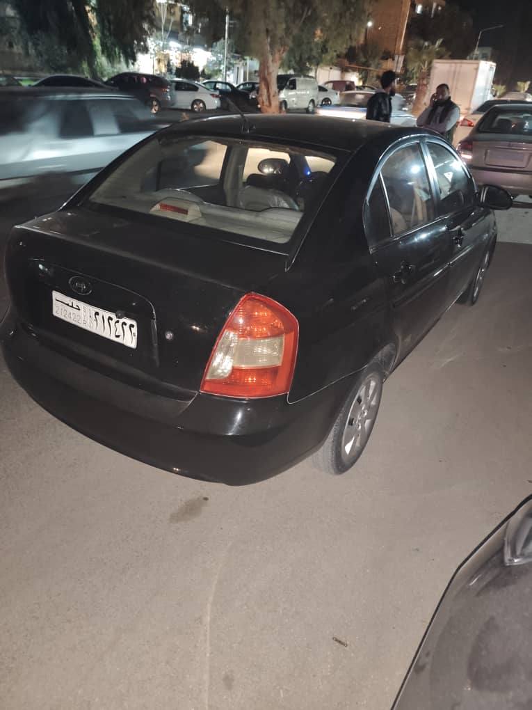 هيونداي فيرنا 2007 - صورة 4