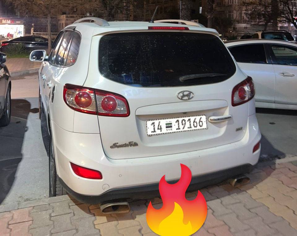 هيونداي سنتافي 2010 - صورة 5