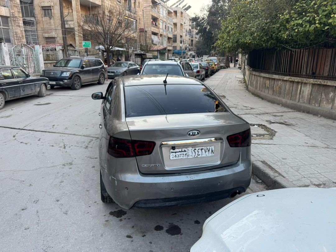 كيا فورتي 2010 - صورة 1