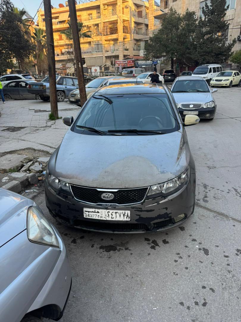كيا فورتي 2010 - صورة 3