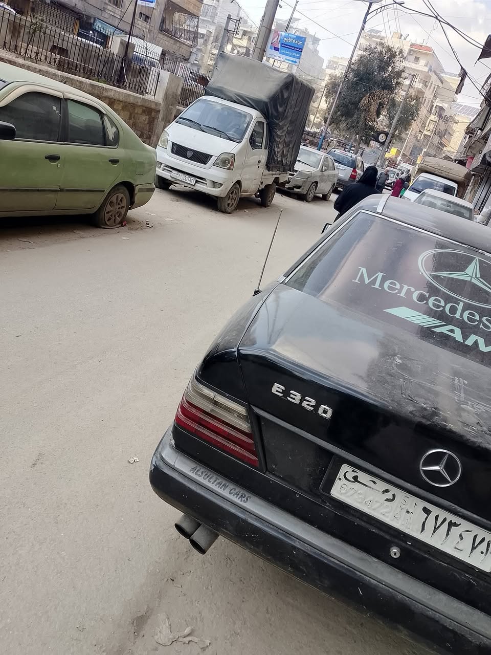 مرسيدس ال83 1983 - صورة 4