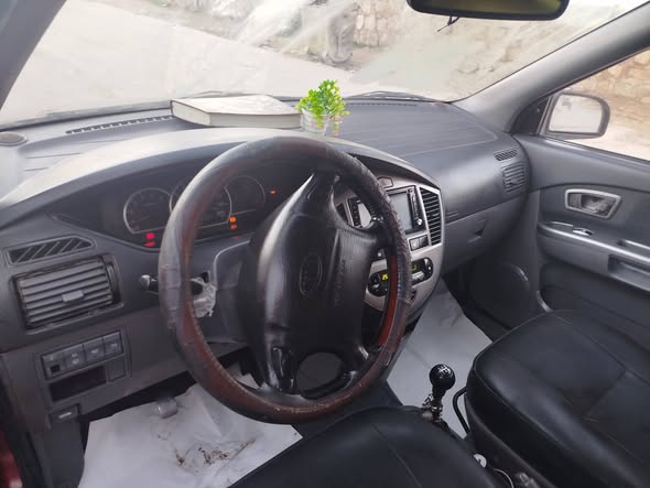 كيا كارينز 2003 - صورة 3