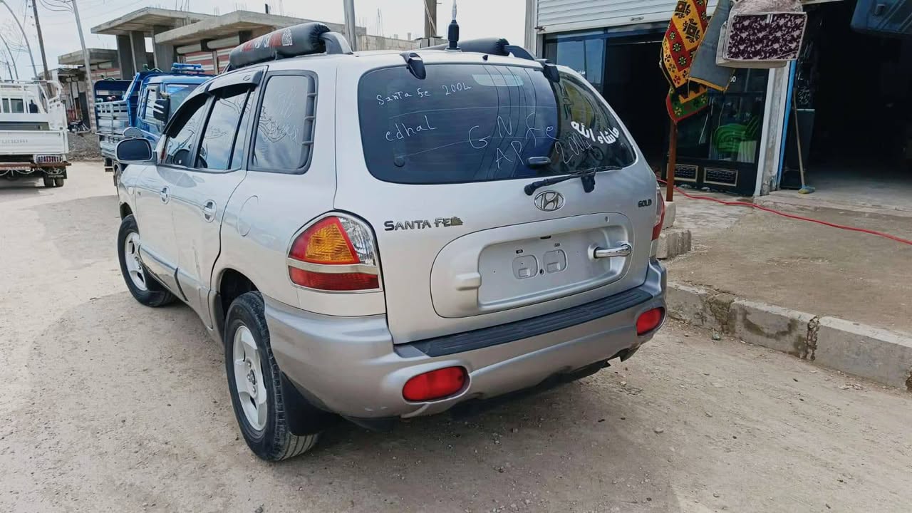 هيونداي سانتافي 2004 - صورة 1