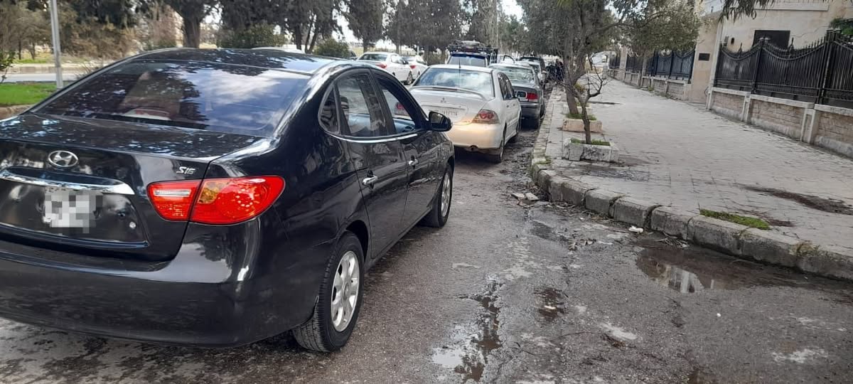 هونداي أفانتي 2010 - صورة 3