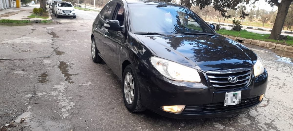 هونداي أفانتي 2010 - صورة 4