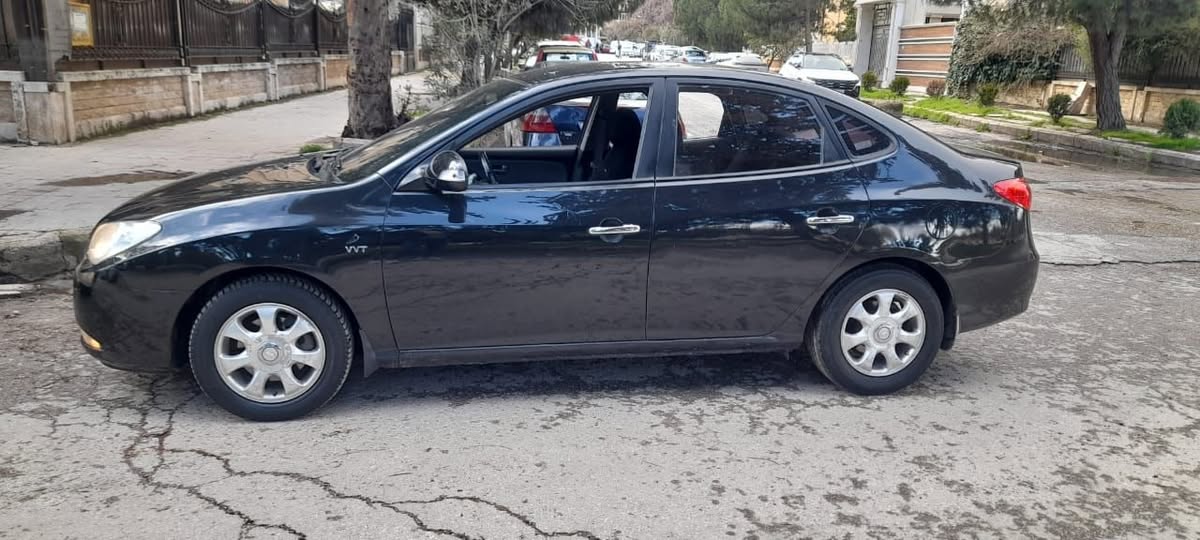 هونداي أفانتي 2010 - صورة 5