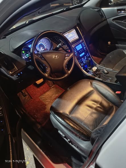 هيونداي سوناتا 2012 - صورة 5