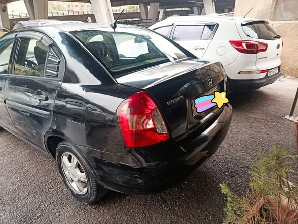 هونداي اكسنت 2010 - صورة 1