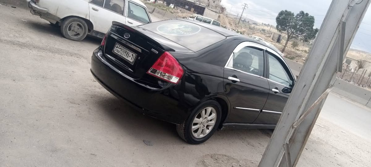 كيا سيراتو 2008 - صورة 4