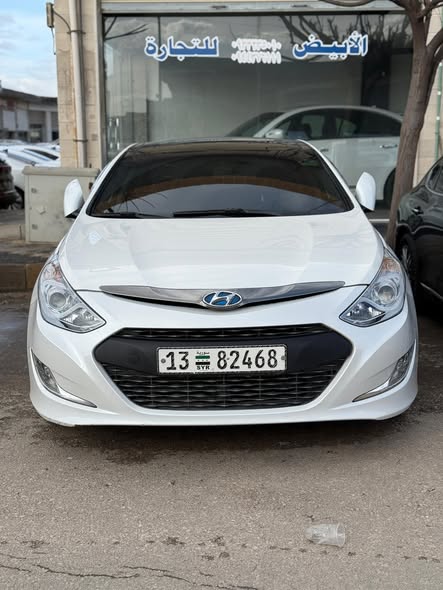 هيونداي سوناتا 2012 - صورة 2