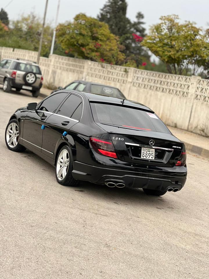 مرسيدس c250 2012 - صورة 2