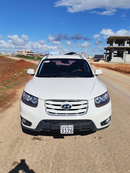 هيونداي سانتافي 2010 - صورة 2