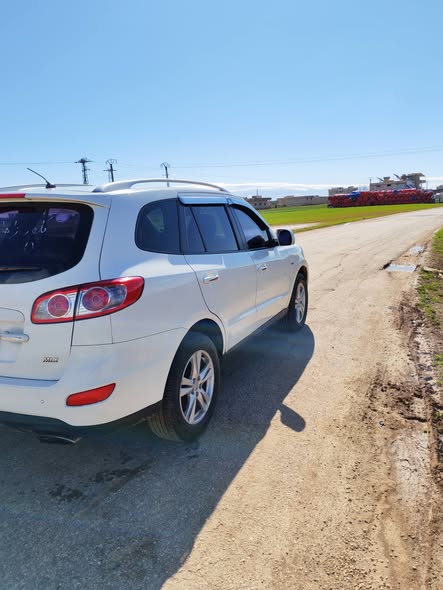 هيونداي سانتافي 2010 - صورة 4