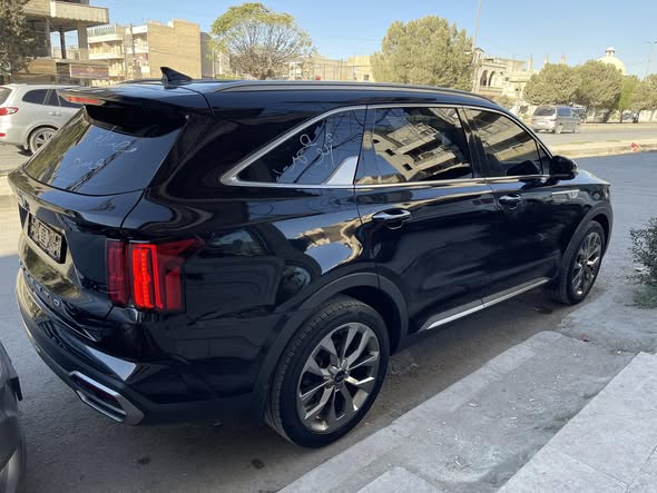 كيا سورينتو 2021 - صورة 4