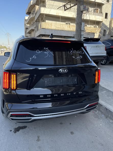 كيا سورينتو 2021 - صورة 5