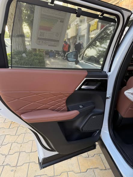 متسوبيشي أوت لاندر 2026 - صورة 5