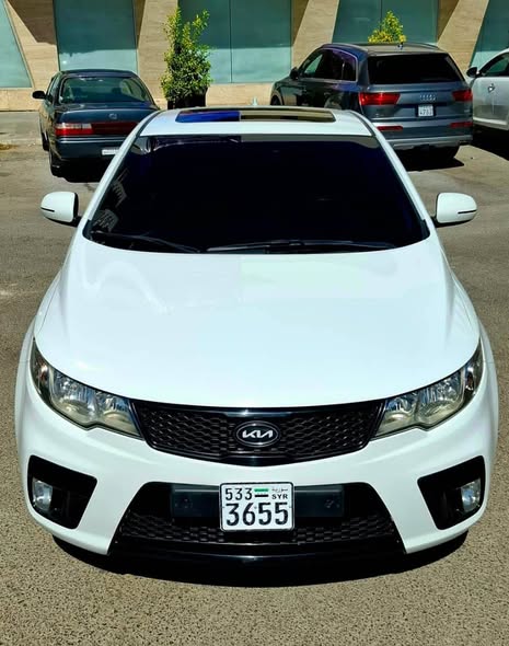 كيا فورتي 2013 - صورة 3