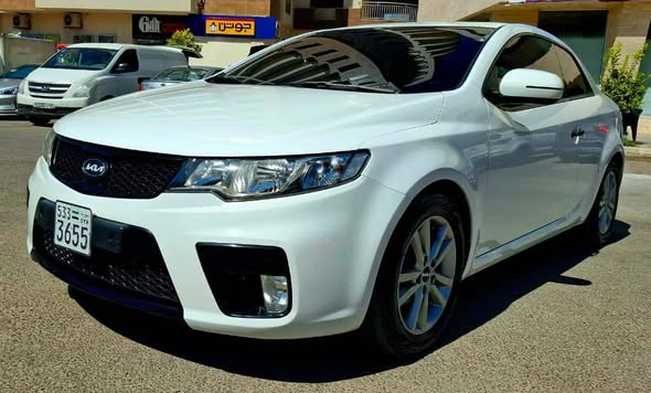 كيا فورتي 2013 - صورة 4