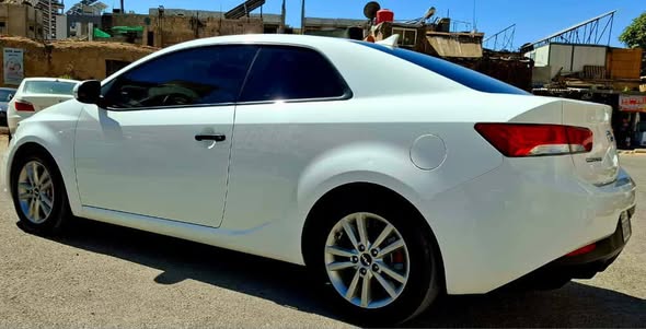 كيا فورتي 2013 - صورة 5