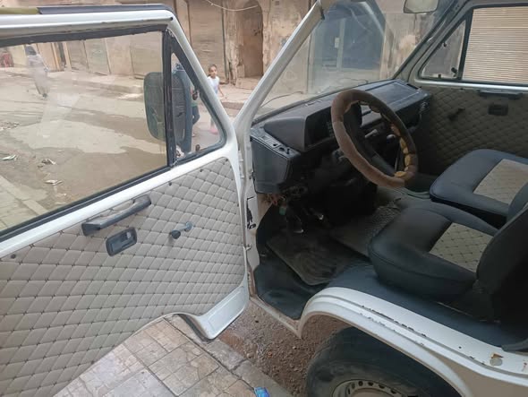 فولكس فوكس 1983 - صورة 4