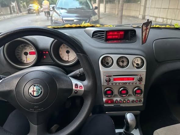 ألفا روميو 156 2003 - صورة 2