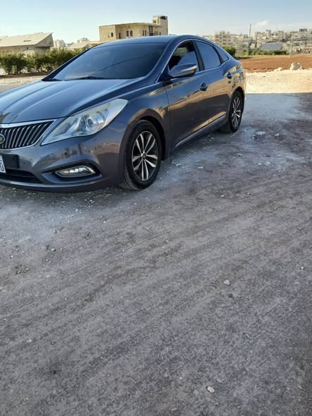 هيونداي أزيرا 2011 - صورة 2