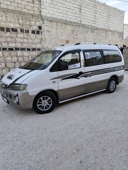 هيونداي Towner 2004 - صورة 5