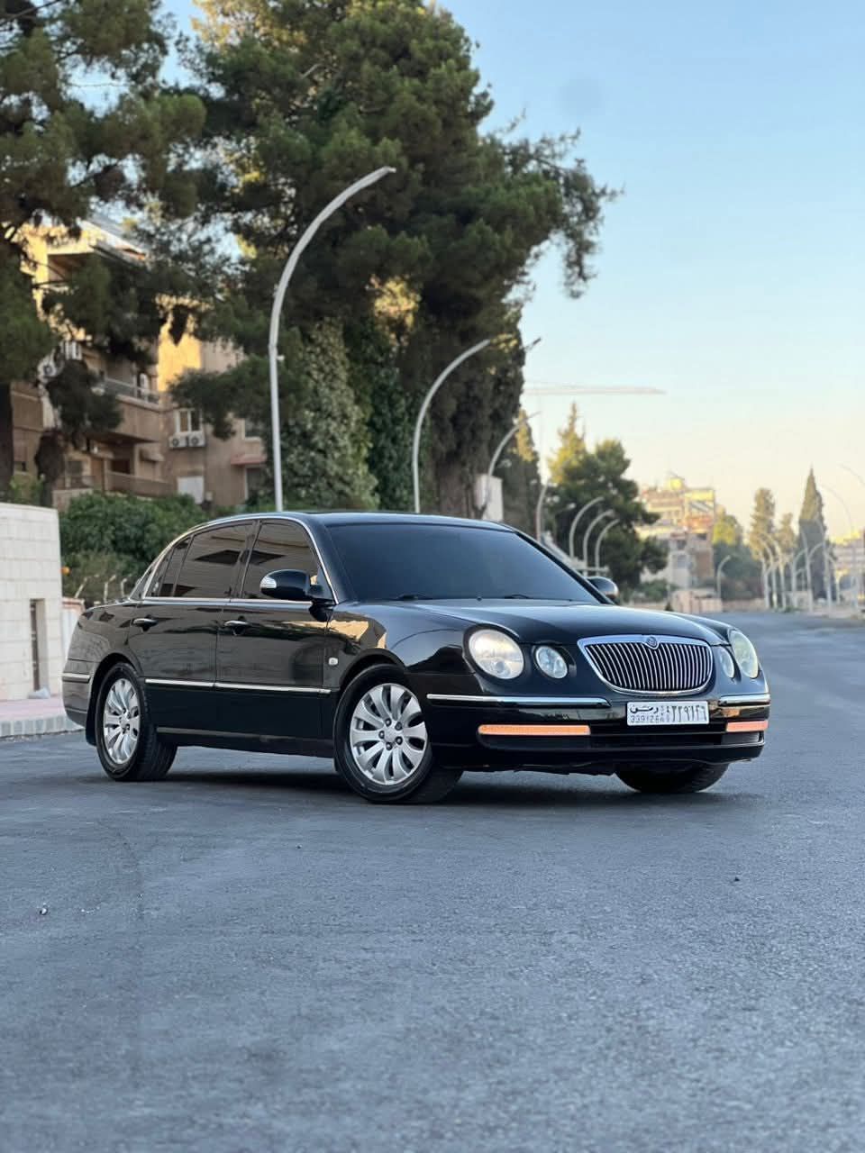 كيا امانتي 2009 - صورة 1