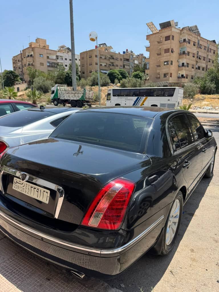 كيا امانتي 2009 - صورة 2