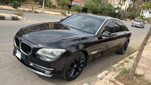 Bmw 730li 2015 - صورة 5