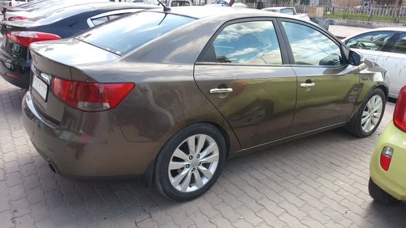 كيا فورتي 2011 - صورة 2