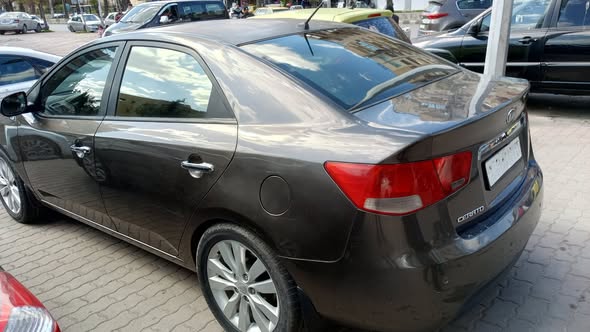 كيا فورتي 2011 - صورة 3