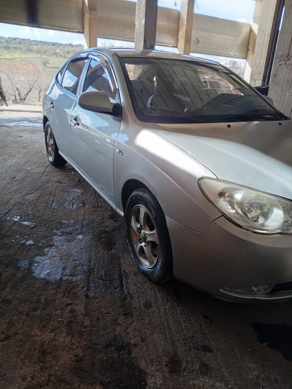 هيونداي افانتي 2007 - صورة 2