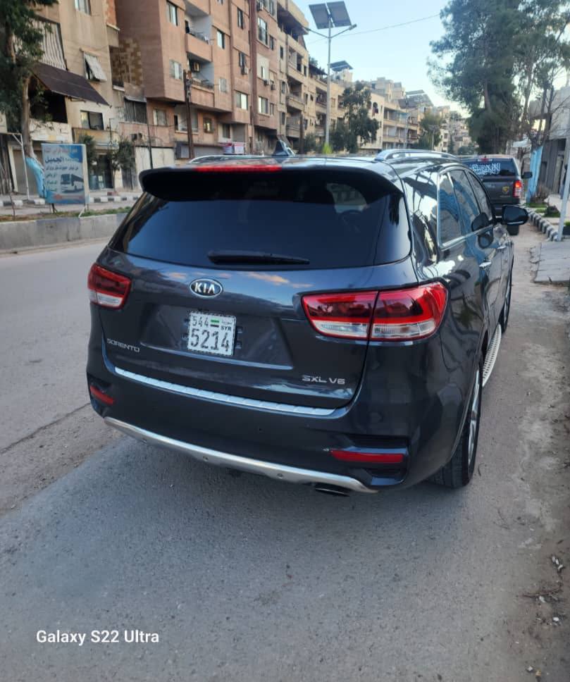 كيا سورينتو 2018 - صورة 2