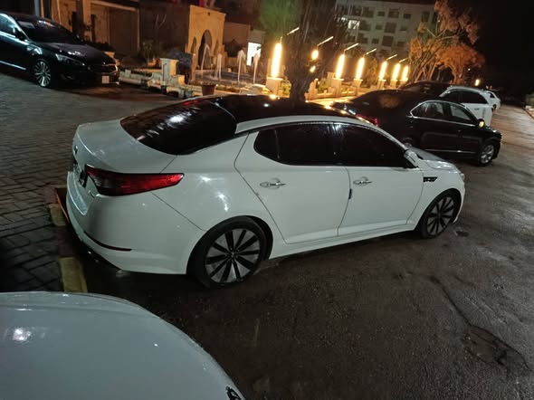 كيا اوبتيما 2011 - صورة 1