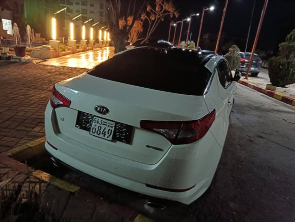 كيا اوبتيما 2011 - صورة 2