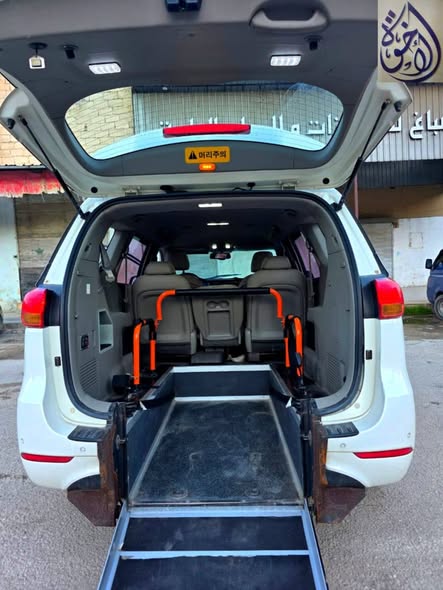 كيا كرنفال 2016 - صورة 2