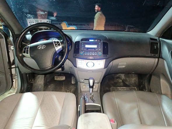 هيونداي إلنترا 2008 - صورة 2