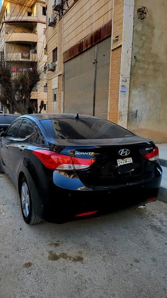 هيونداي أفانتي (ألنترا) 2012 - صورة 2