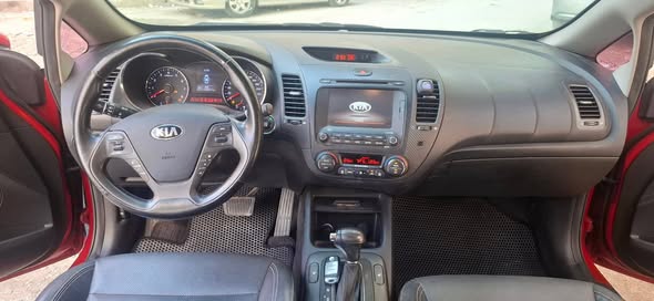 كيا سيراتو 2013 - صورة 1