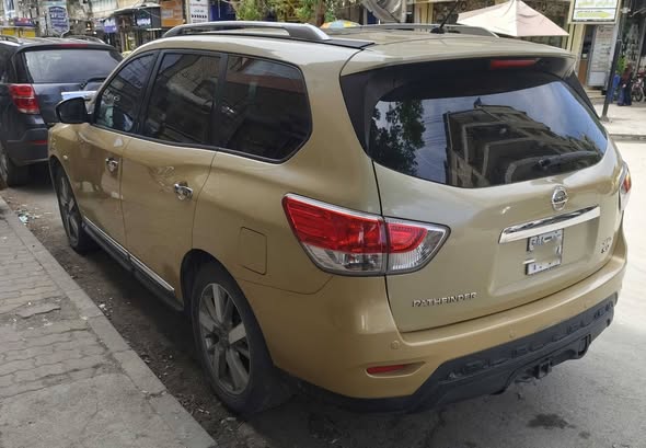 نيسان باثفايندر 2014 - صورة 2