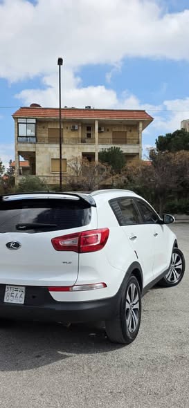 كيا سبورتاج 2011 - صورة 3