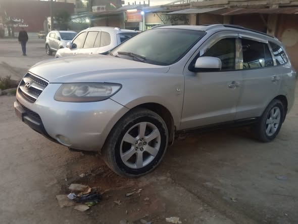 هيونداي سنتافي 2007 - صورة 1