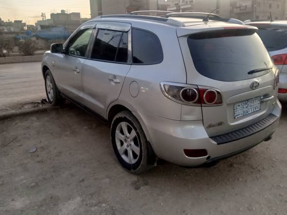 هيونداي سنتافي 2007 - صورة 2